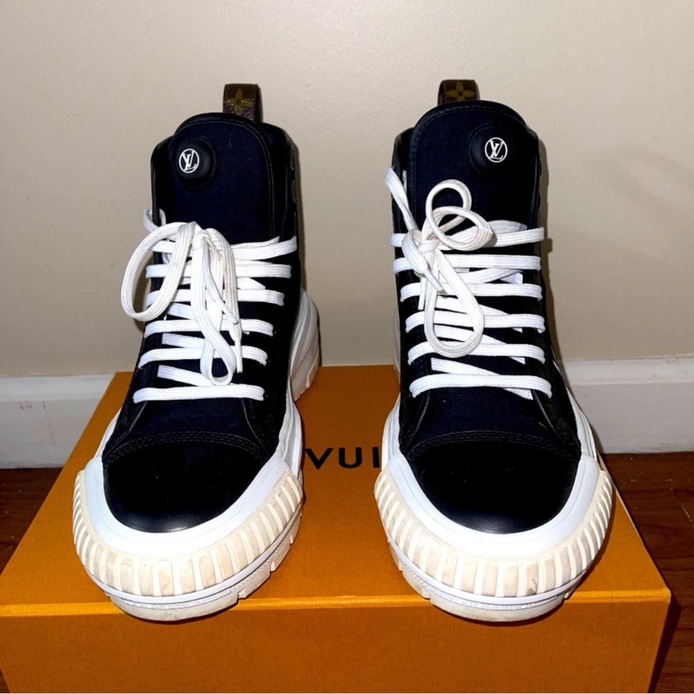 Louis Vuitton Squad Sneaker Boot, Size 39